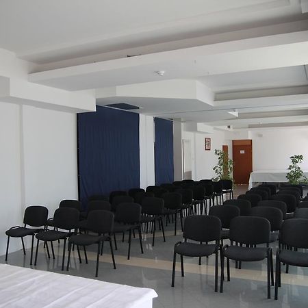 מדולין Hotel Arcus Residence מראה חיצוני תמונה