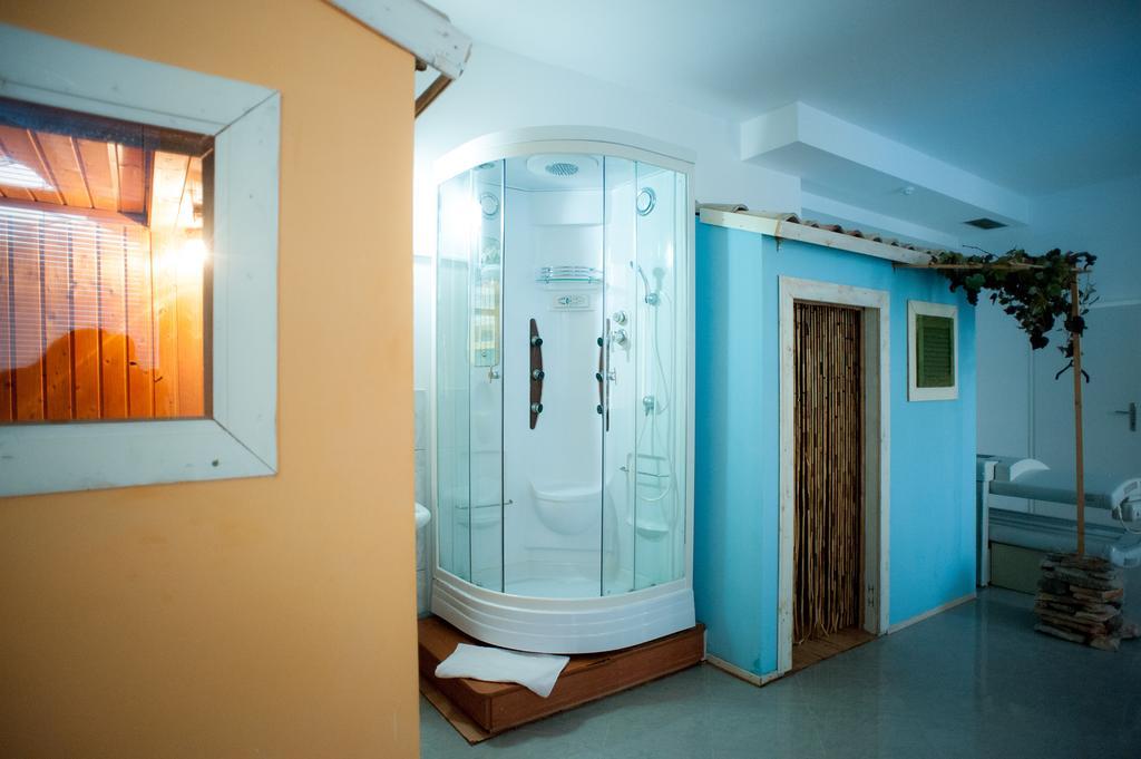 מדולין Hotel Arcus Residence מראה חיצוני תמונה