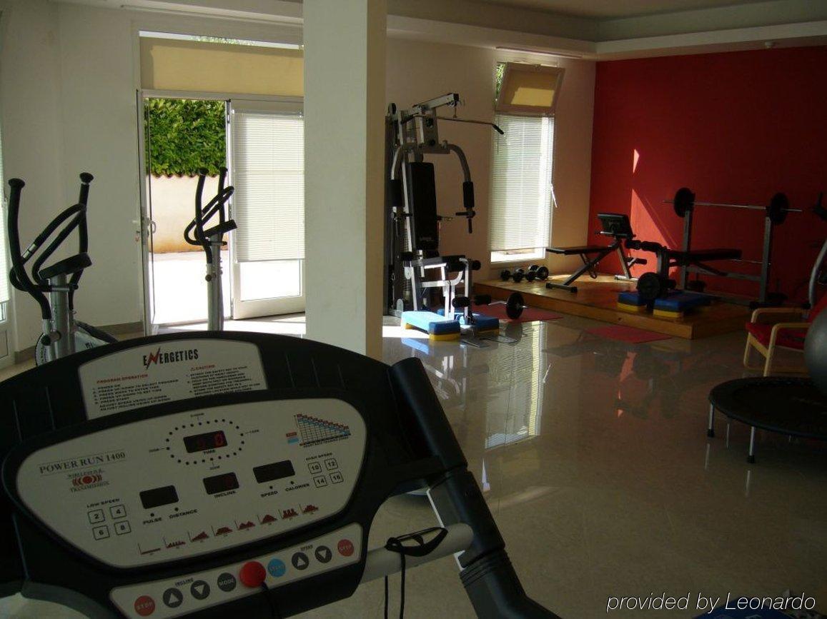 מדולין Hotel Arcus Residence מראה חיצוני תמונה