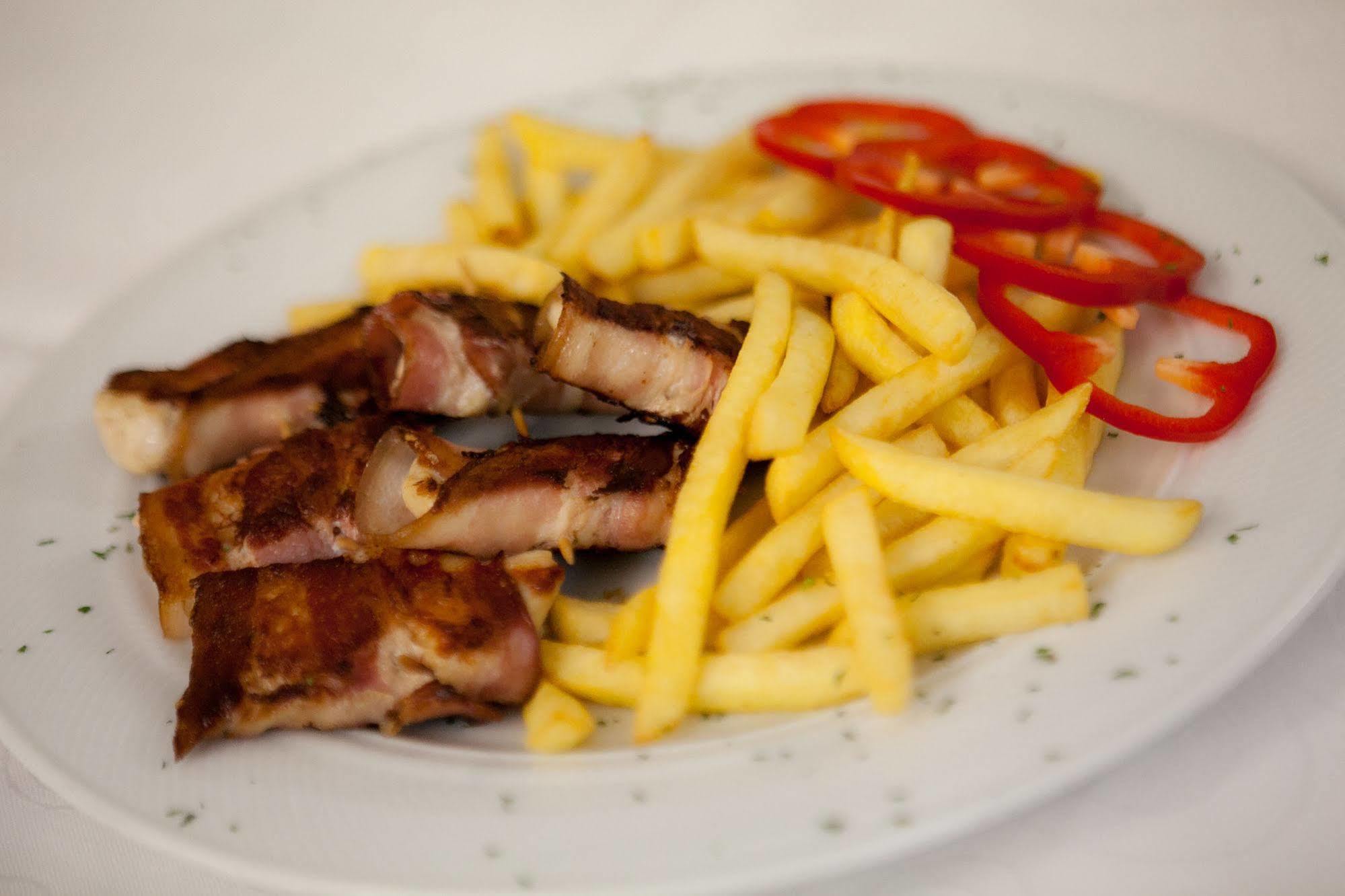 מדולין Hotel Arcus Residence מראה חיצוני תמונה