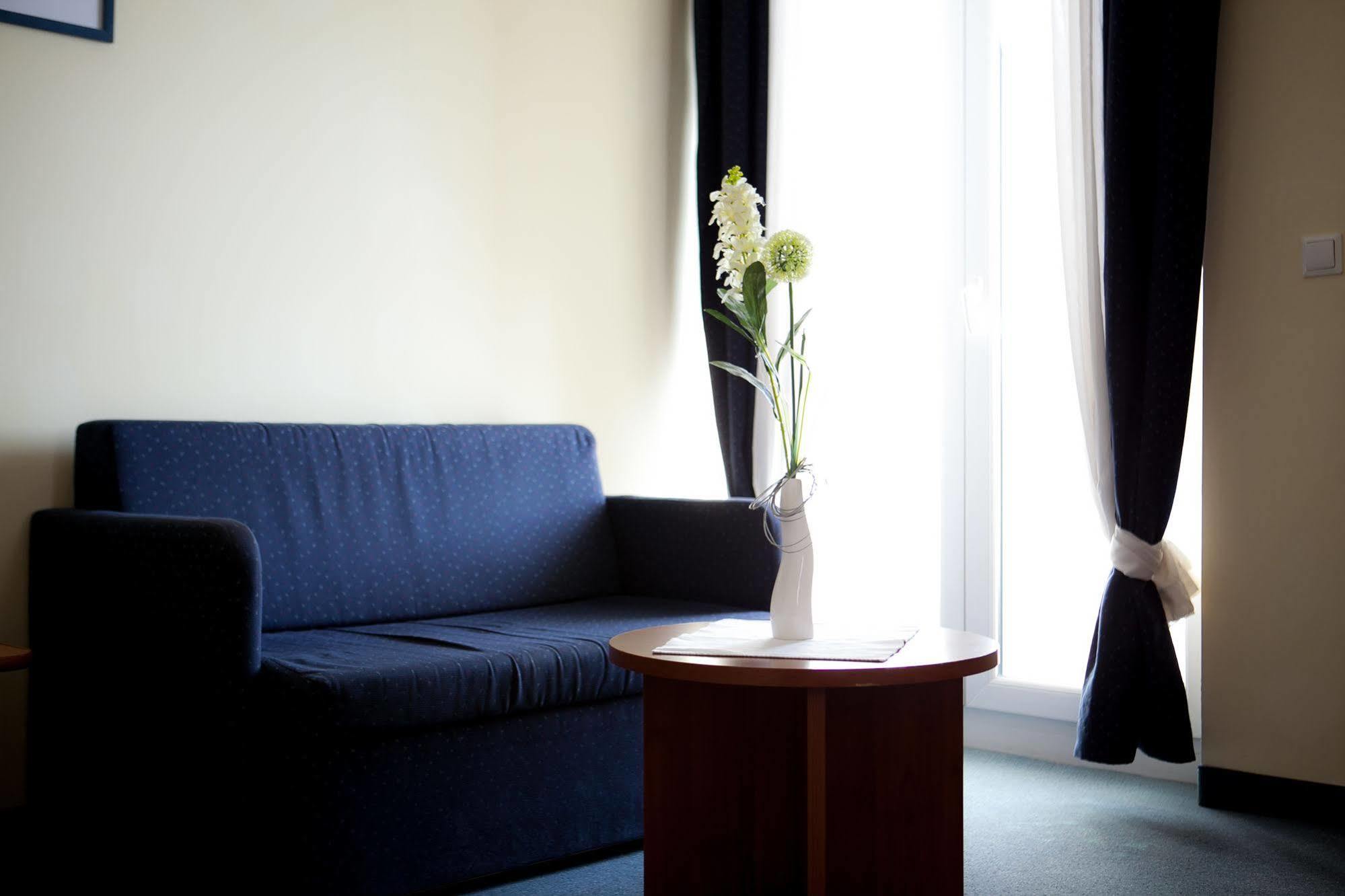 מדולין Hotel Arcus Residence מראה חיצוני תמונה
