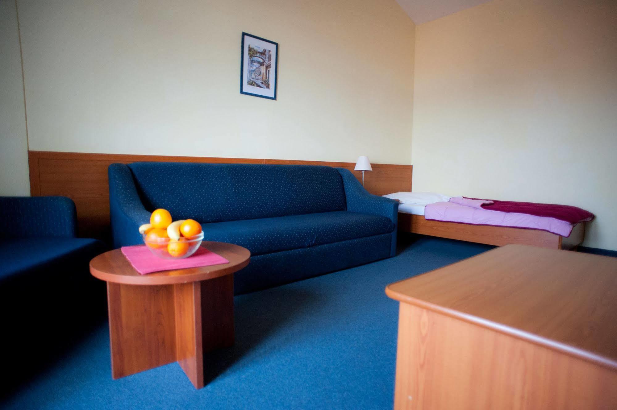 מדולין Hotel Arcus Residence מראה חיצוני תמונה