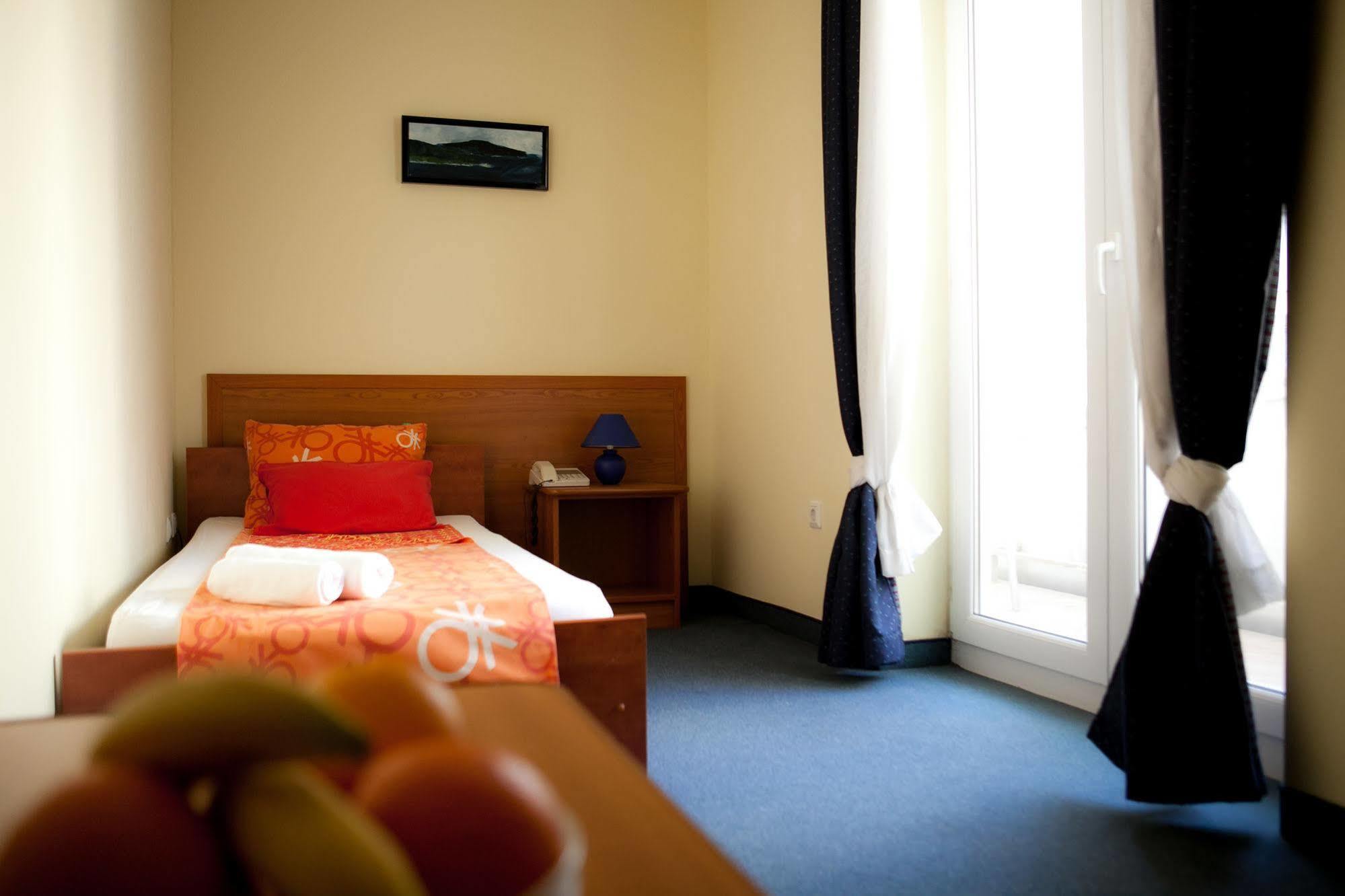 מדולין Hotel Arcus Residence מראה חיצוני תמונה